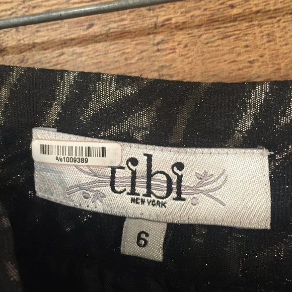 Tibi NY A Line Mini Skirt Sz 6 Black & Metallic - Picture 5 of 7